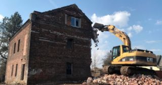 Демонтаж кирпичного дома Аксай, цена от 2967 руб.