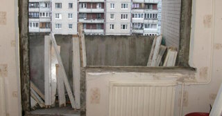Демонтаж подоконного блока в Аксае – услуги по доступным ценам от 1562 рублей