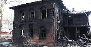 Демонтаж дома после пожара в Аксае - Быстро и надежно от Сварной-Акс от 2186 рублей